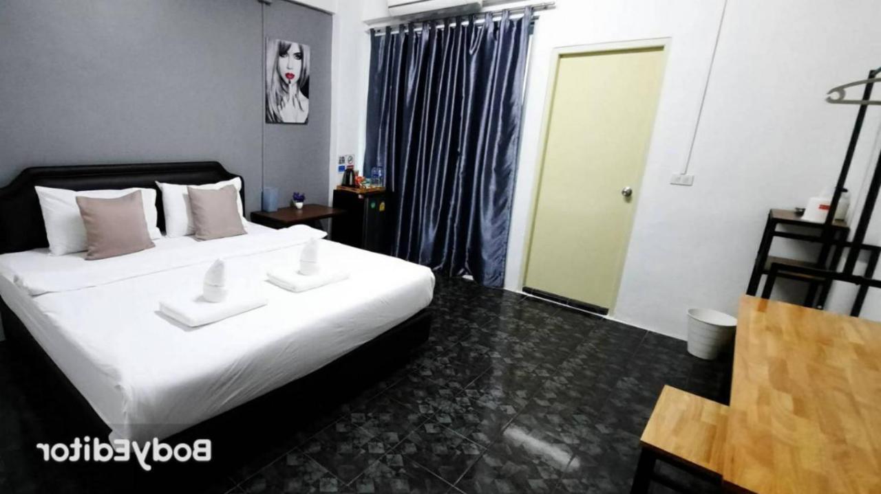 Ada Apartment - อาดา อพาร์ทเมนท์ Бангкок Экстерьер фото